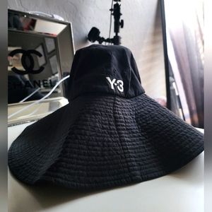 Y3 Bucket hat